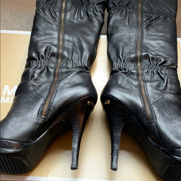 Michael Kors Knee high black boots - Picture 4 of 5